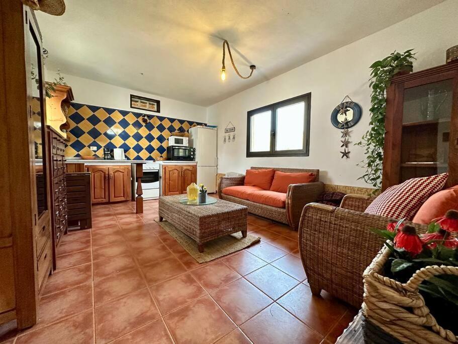 Villa Peaceful Oasis With Magical Sea Views And A Pool Santa Cruz de Tenerife Exterior foto
